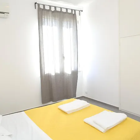 Casa Verdemare * チェファル