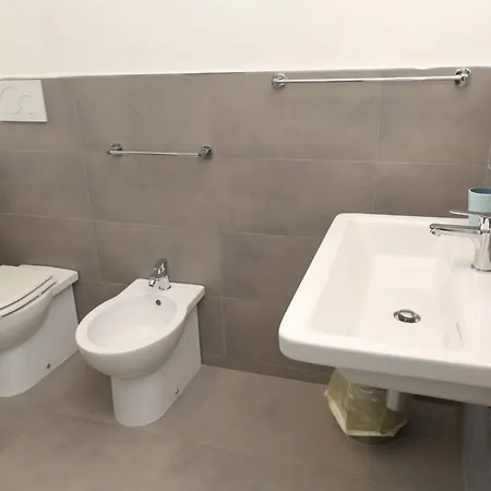 Casa Verdemare * チェファル